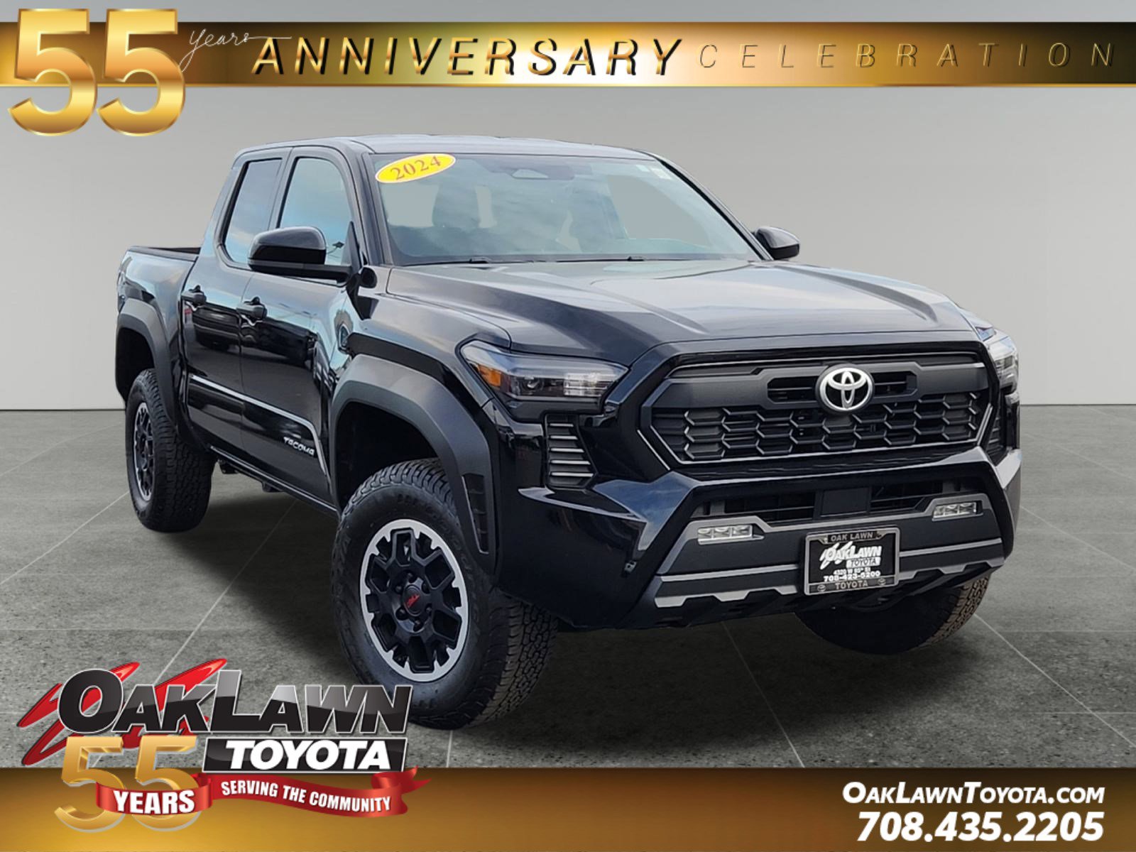 Used 2024 Toyota Tacoma TRD Off-Road image 1