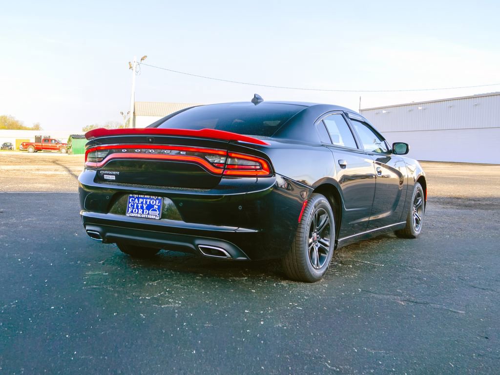 Used 2023 Dodge Charger SXT RWD image 4