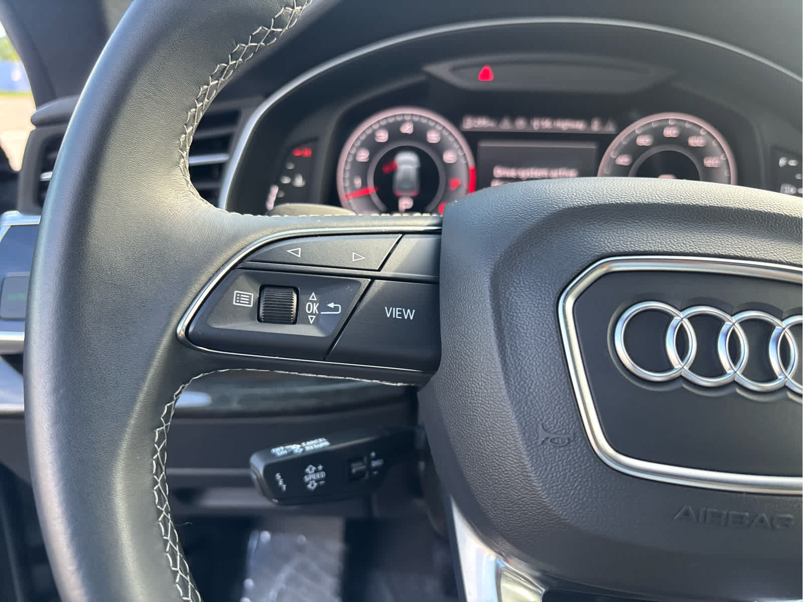 Used 2025 Audi Q8 Premium Plus w/ Premium Plus Package AWD/4WD image 29