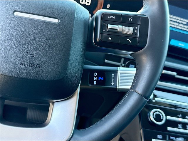 Used 2024 Hyundai Santa Fe SE image 16