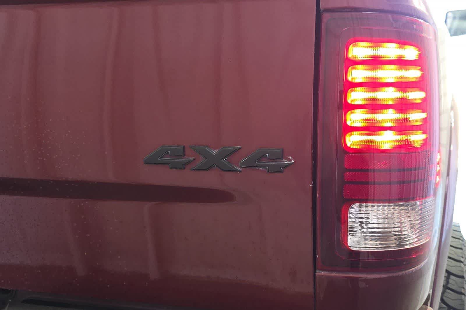 Used 2017 RAM 2500 Laramie w/ Sport Appearance Group AWD/4WD image 13