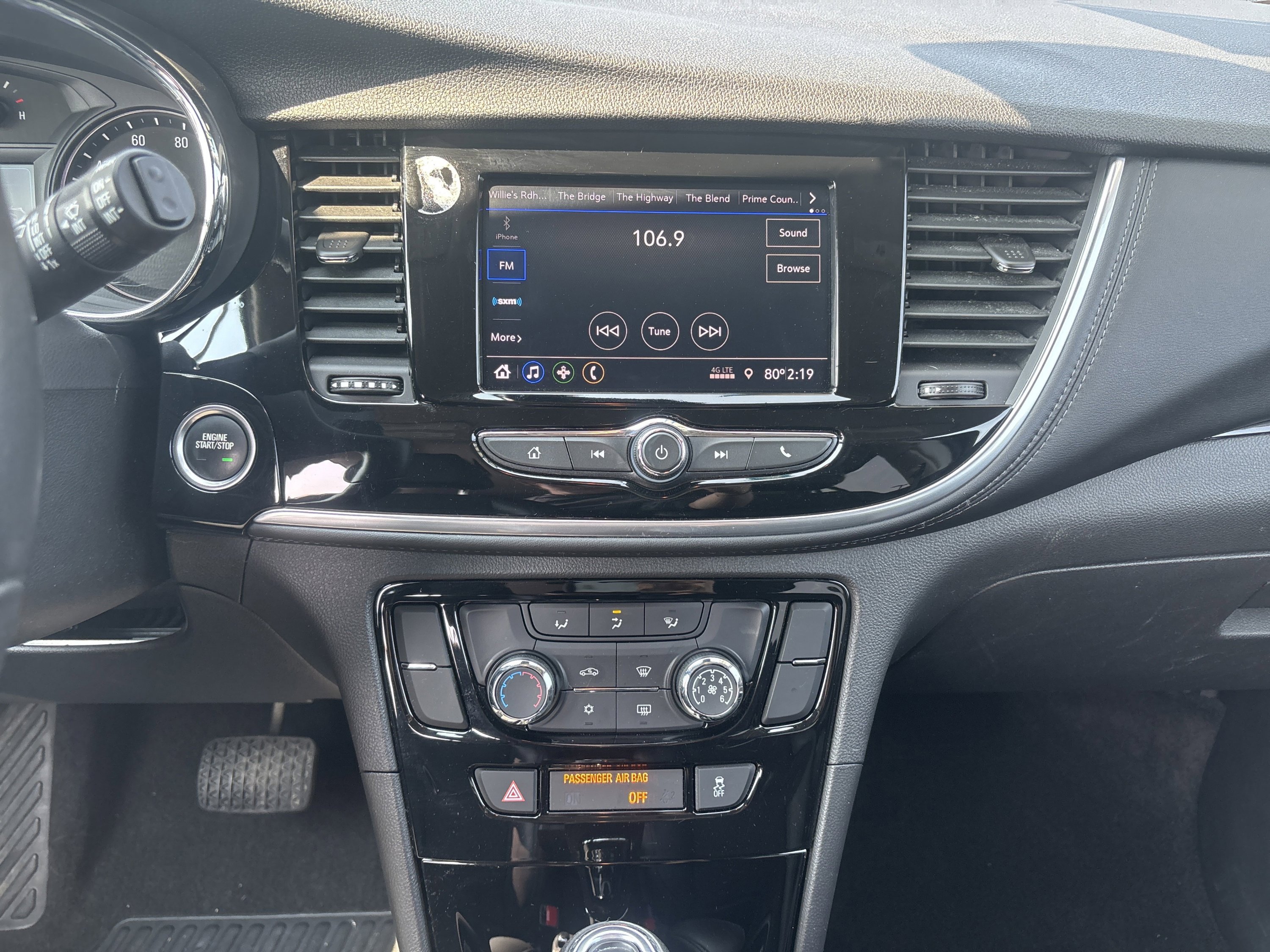 Used 2022 Buick Encore Preferred w/ Safety Package image 18