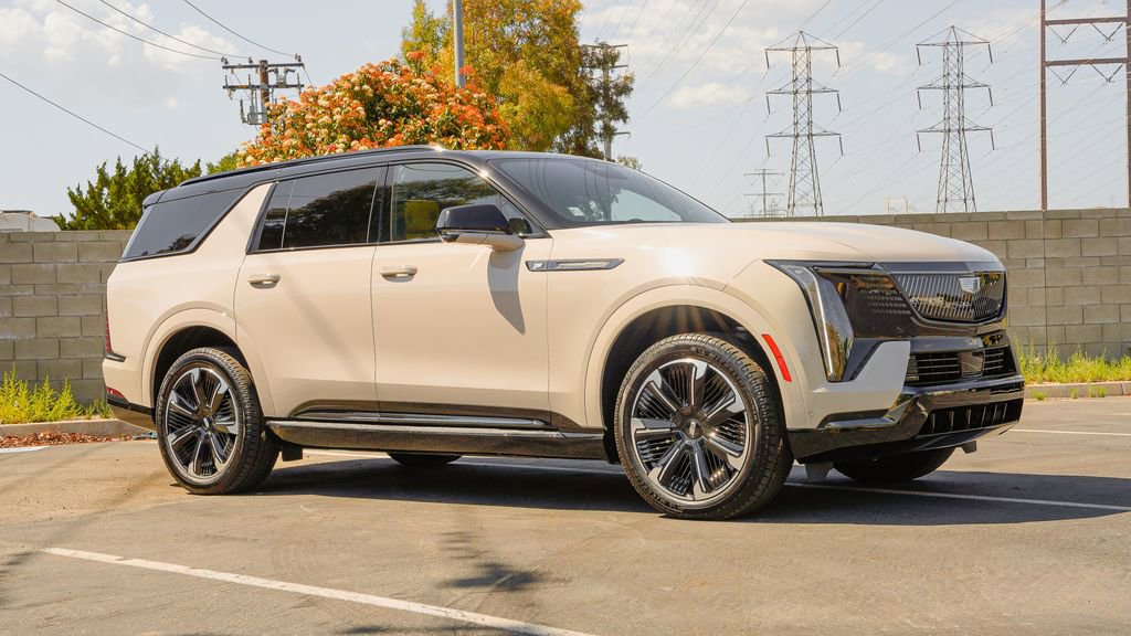 New 2026 Cadillac Escalade IQL Sport 2 AWD/4WD image 6