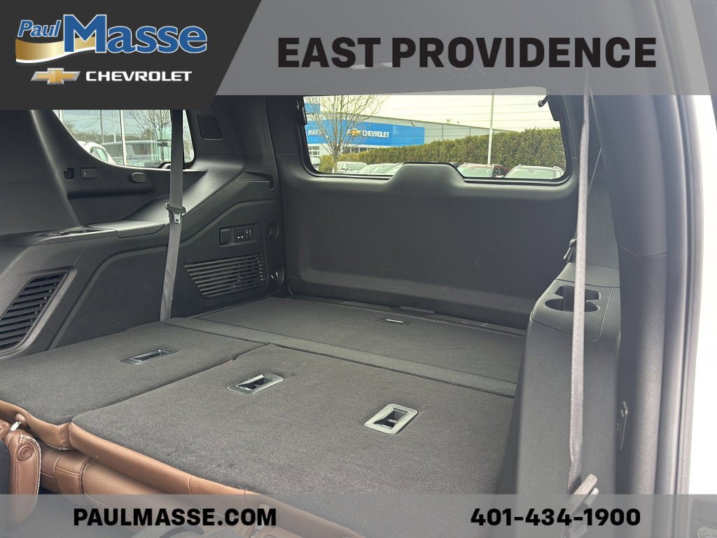 Used 2023 Chevrolet Tahoe High Country w/ Advanced Technology Package AWD/4WD image 21