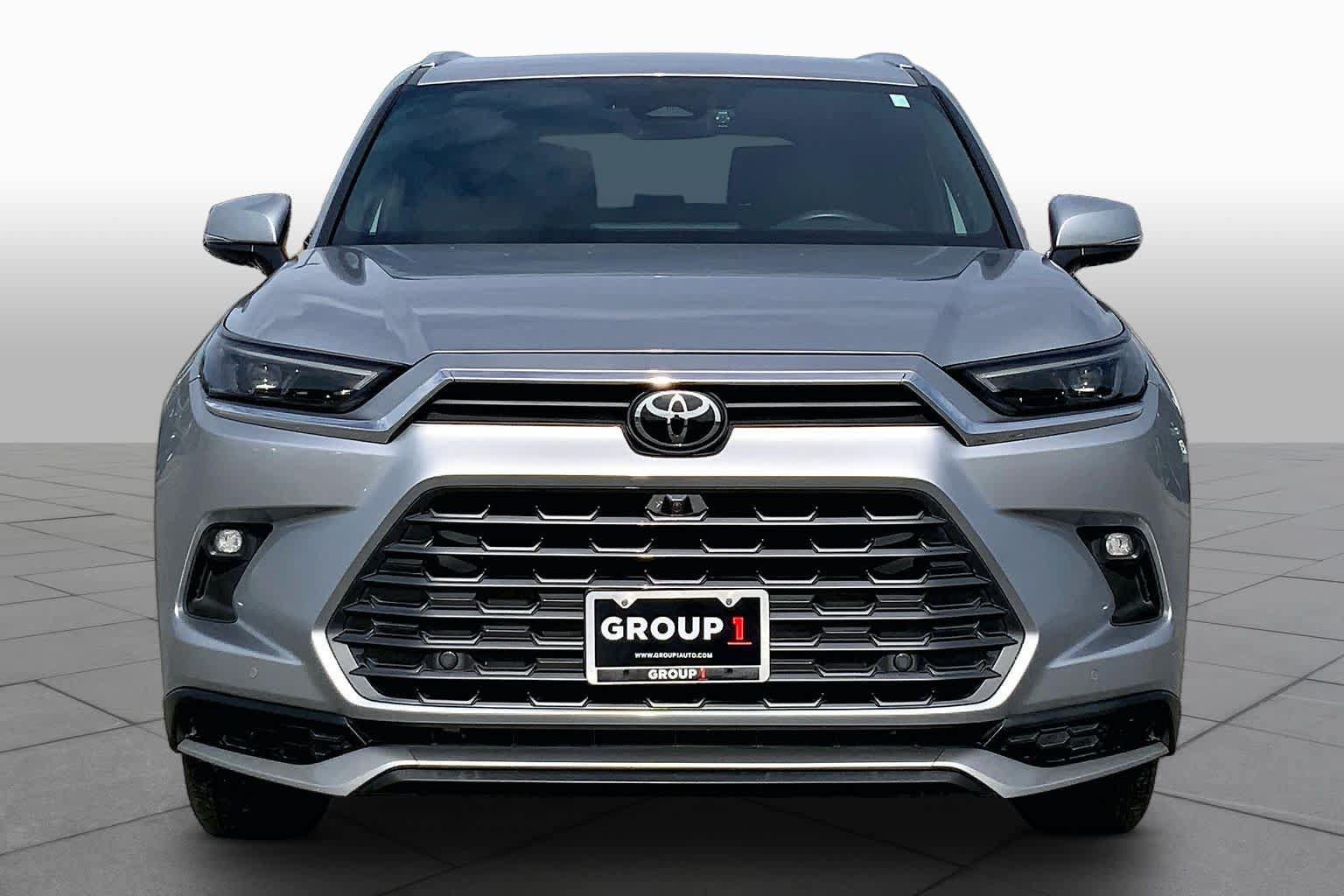 Certified 2024 Toyota Grand Highlander AWD Hybrid image 4