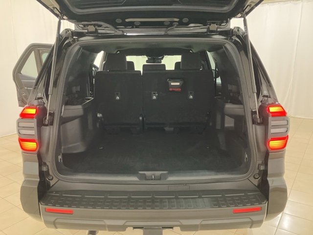 Used 2025 Toyota 4Runner SR5 image 21