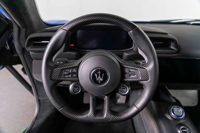 Used 2022 Maserati MC20 Coupe RWD image 20