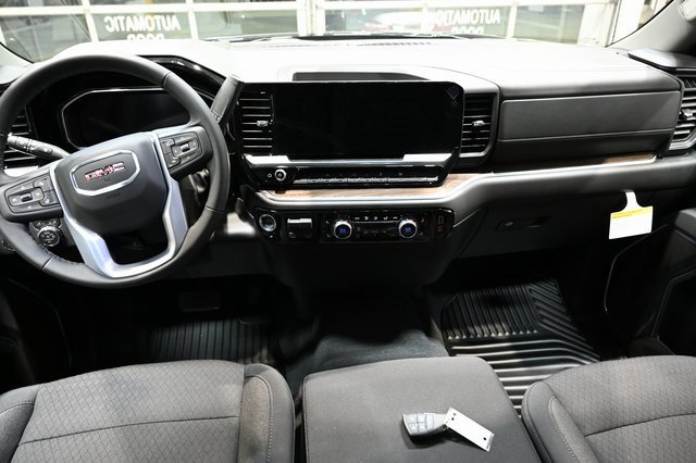 New 2026 GMC Sierra 1500 Elevation image 13