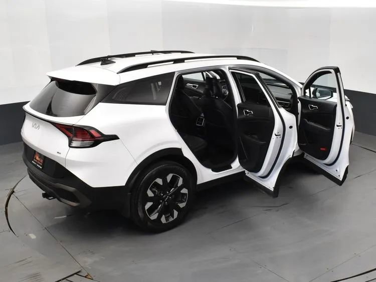 Used 2023 Kia Sportage X-Line AWD/4WD image 6