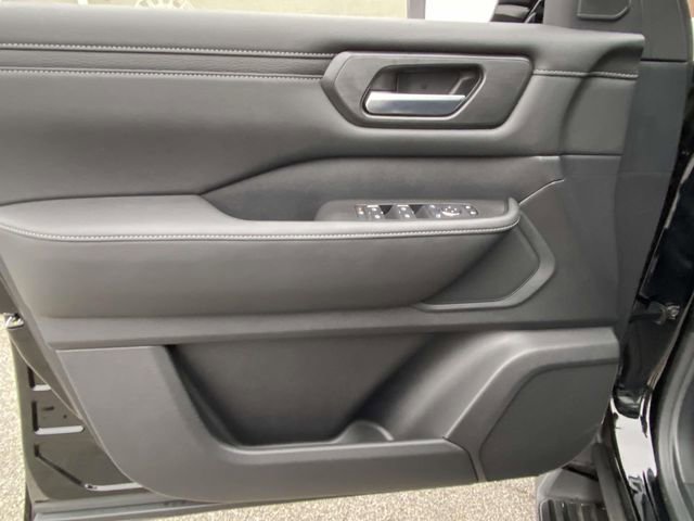 New 2026 Nissan Armada SV image 12