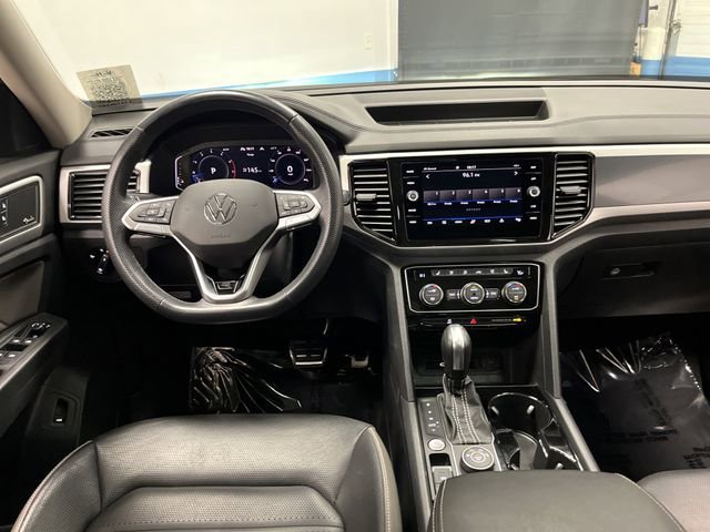 Used 2023 Volkswagen Atlas SEL Premium image 5