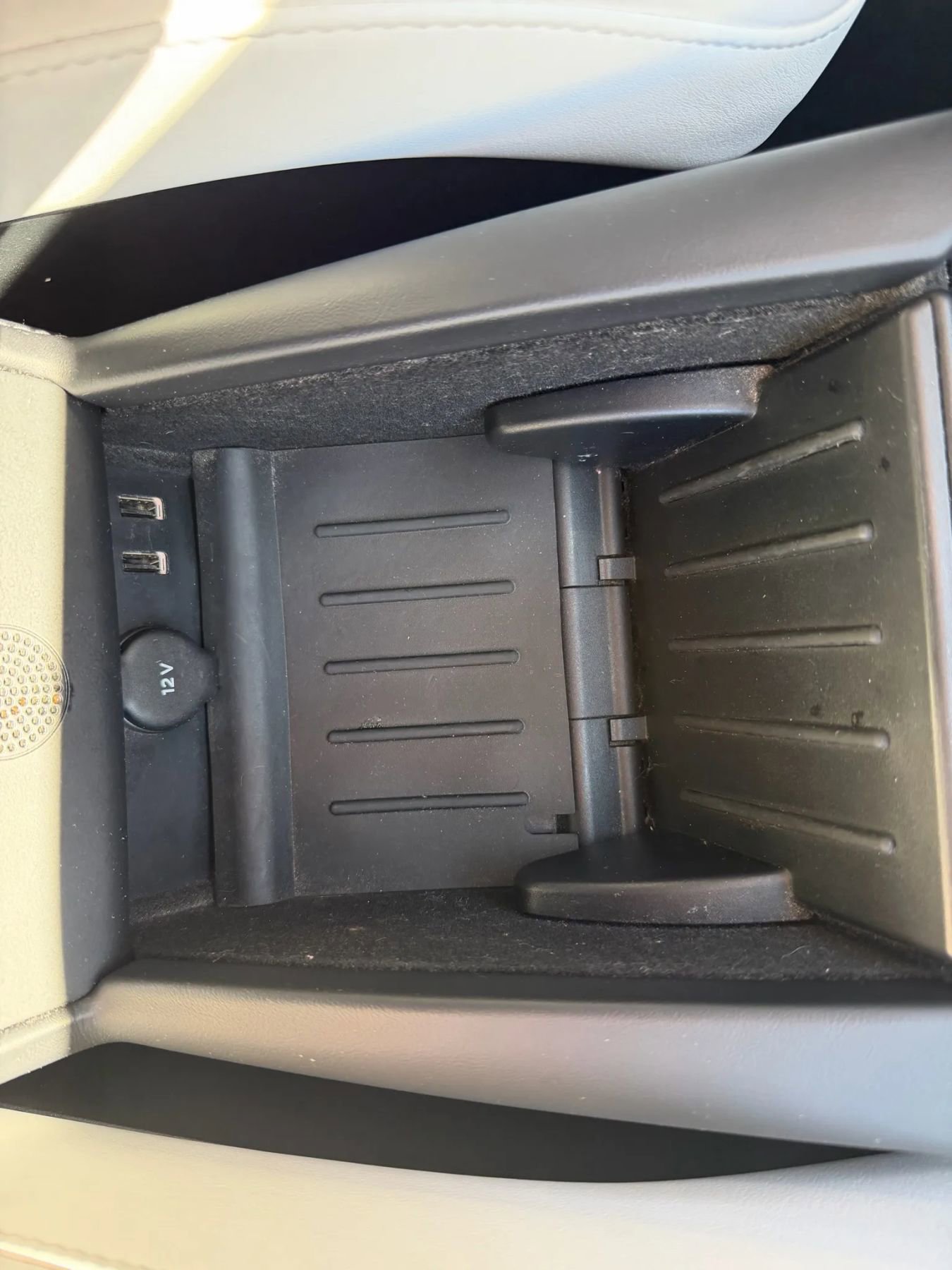 Used 2018 Tesla Model X 100D image 28