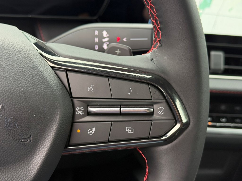 New 2027 Chevrolet Equinox RS FWD image 27