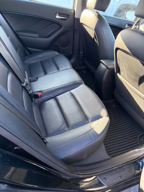 Used 2017 Kia Forte EX FWD image 10