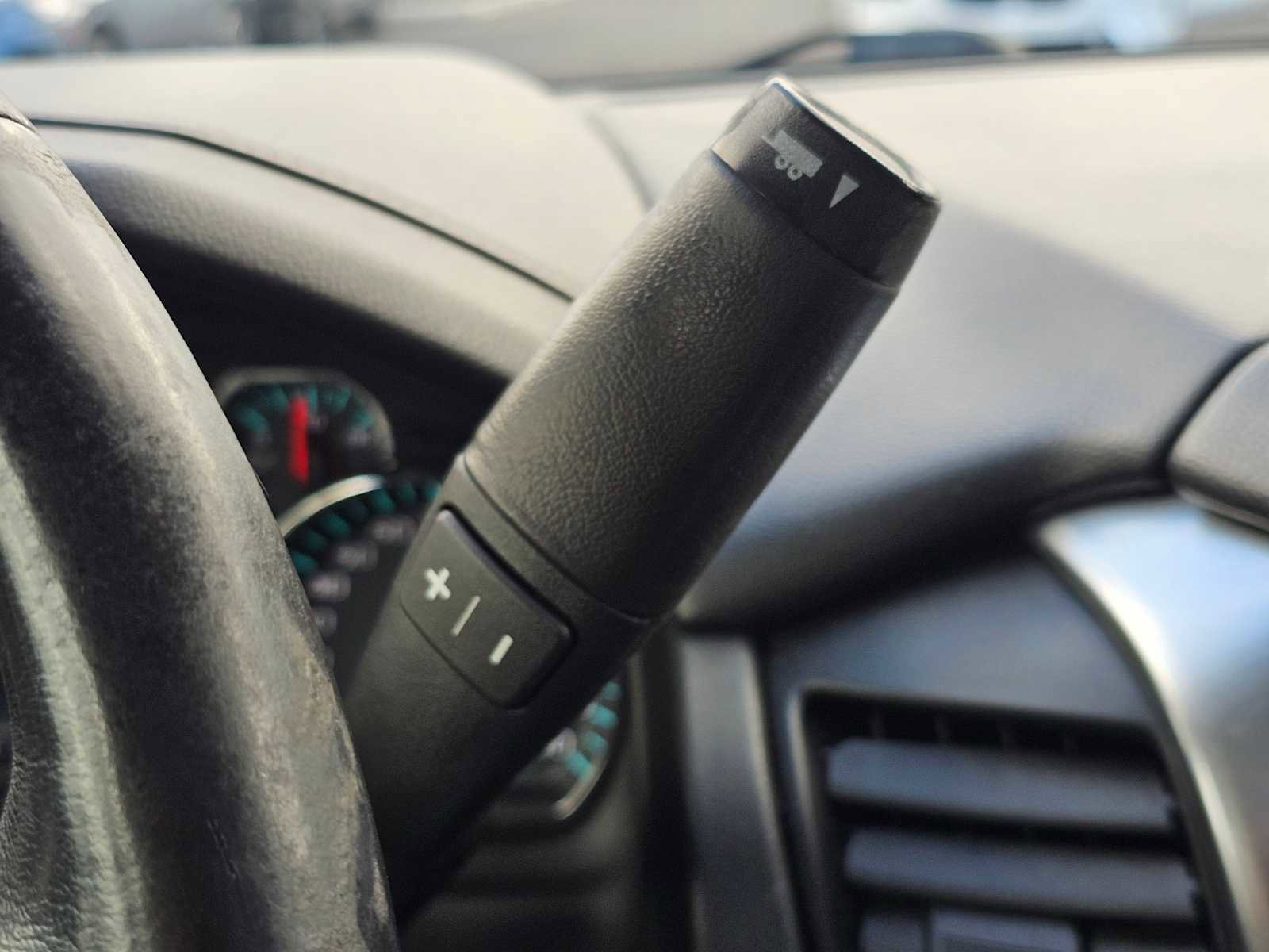 Used 2017 Chevrolet Tahoe LT image 36