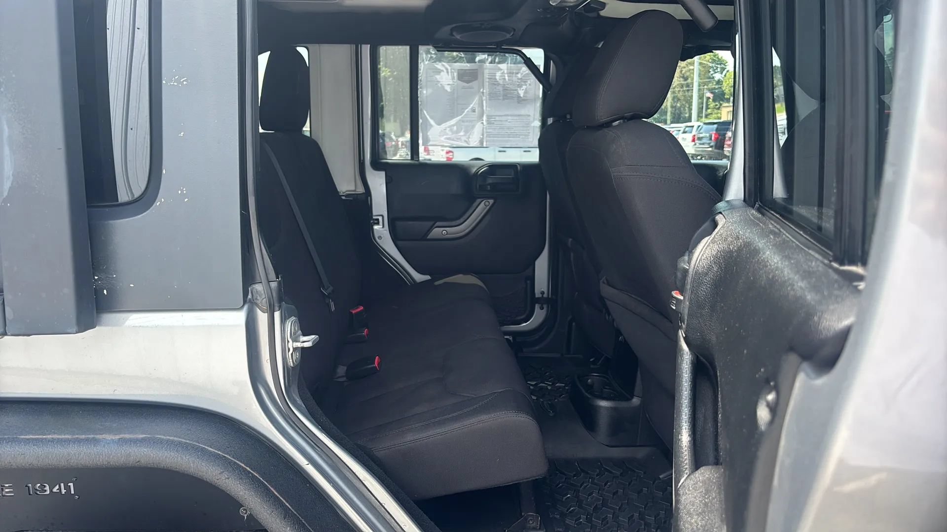 Used 2013 Jeep Wrangler Unlimited Sport AWD/4WD image 16