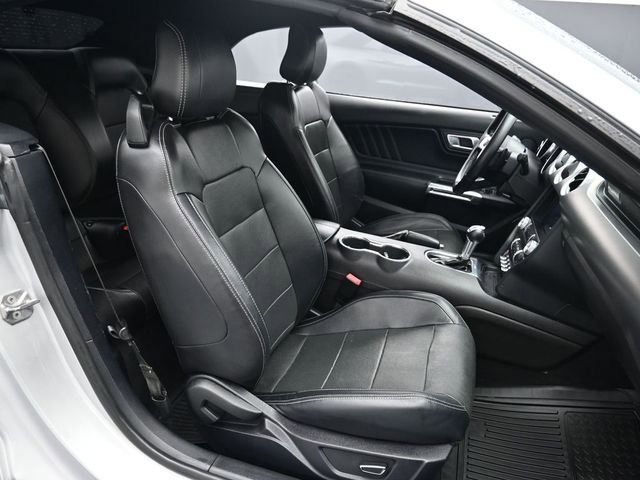 Used 2019 Ford Mustang Premium image 26