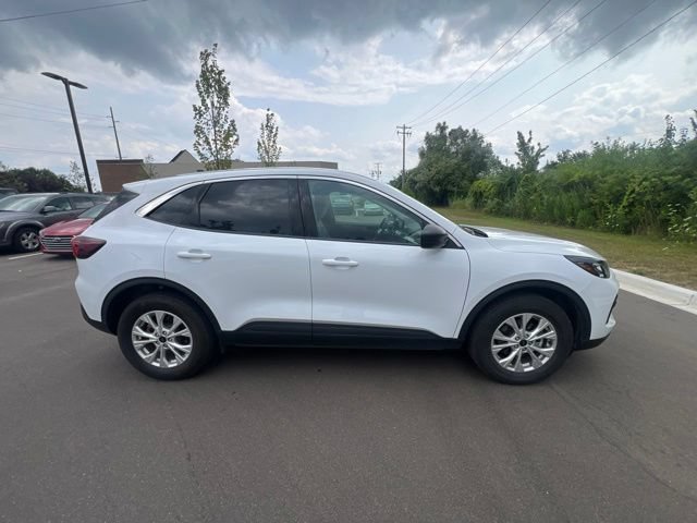 Used 2023 Ford Escape Active AWD/4WD image 4