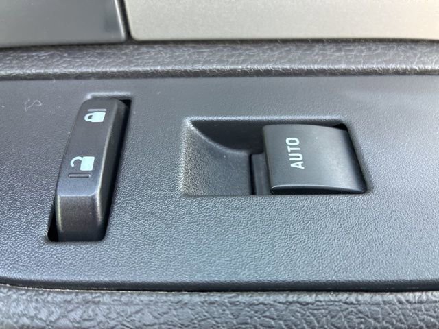 Used 2013 Ford F150 FX4 w/ Luxury Equipment Group image 27