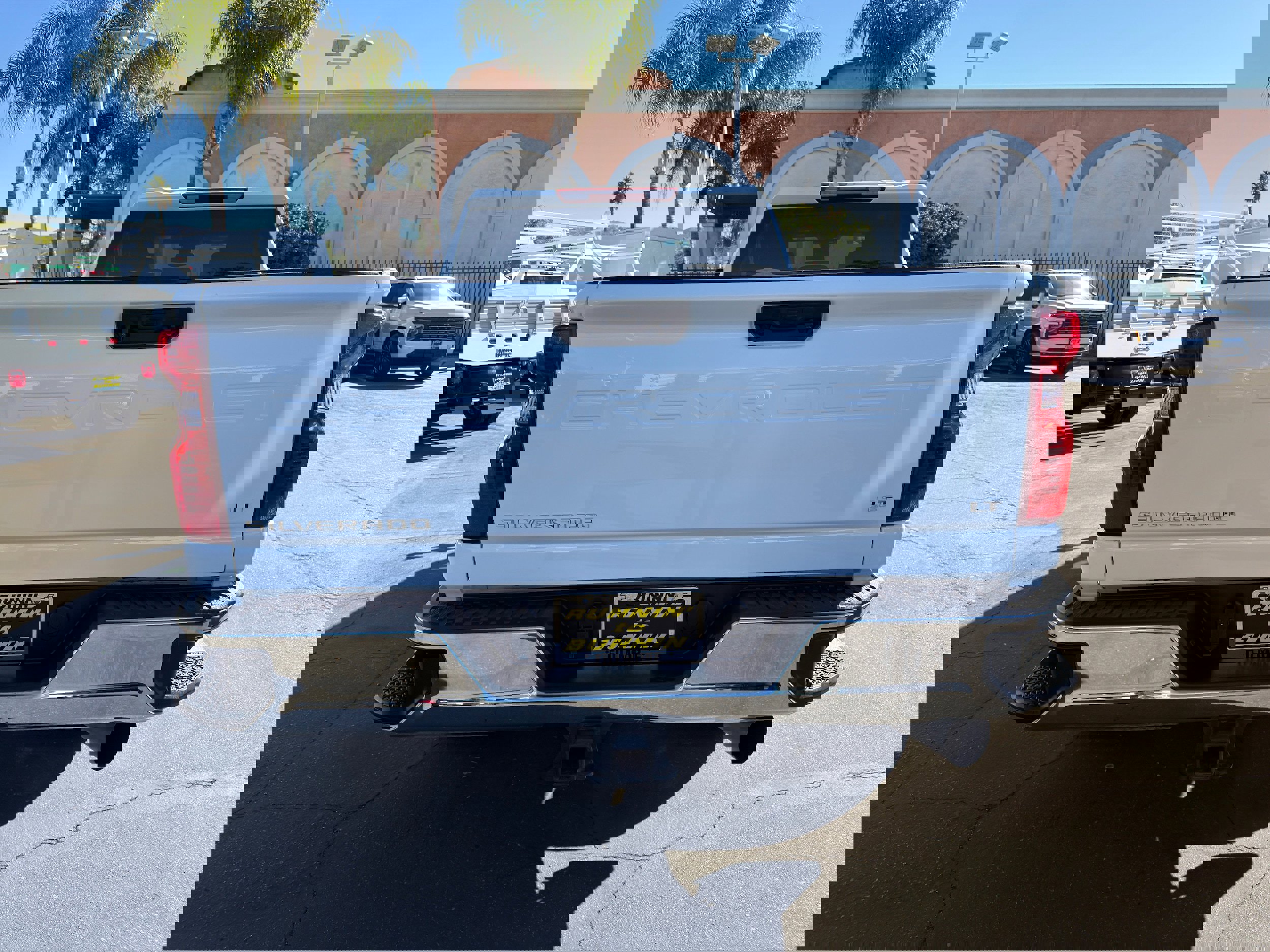 Used 2024 Chevrolet Silverado 2500 LT image 7