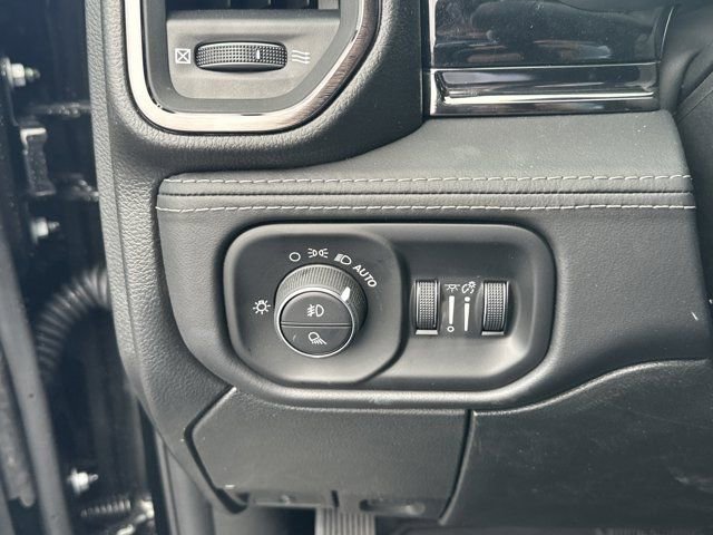 New 2026 RAM 3500 Limited image 24