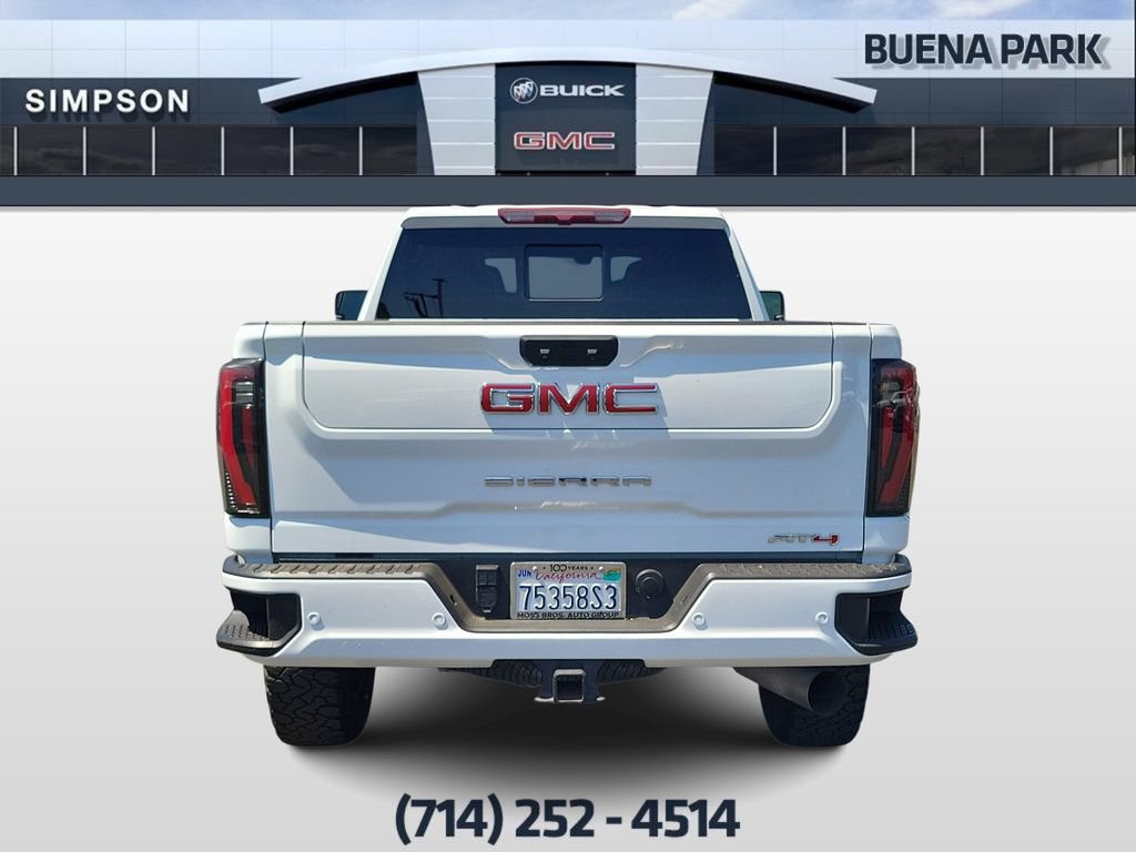 Used 2024 GMC Sierra 2500 AT4 w/ AT4 Preferred Package AWD/4WD image 7
