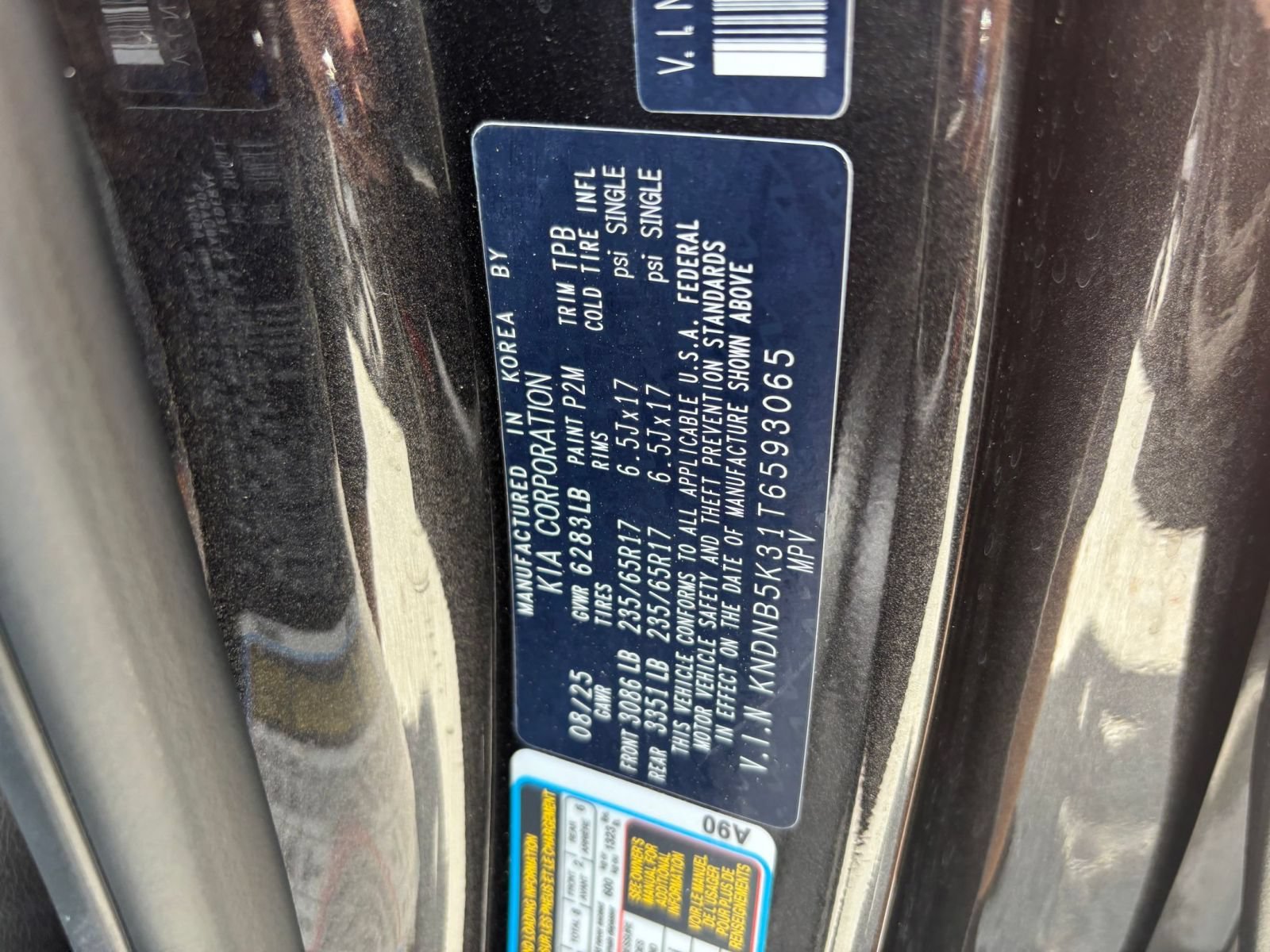 Used 2026 Kia Carnival FWD image 10