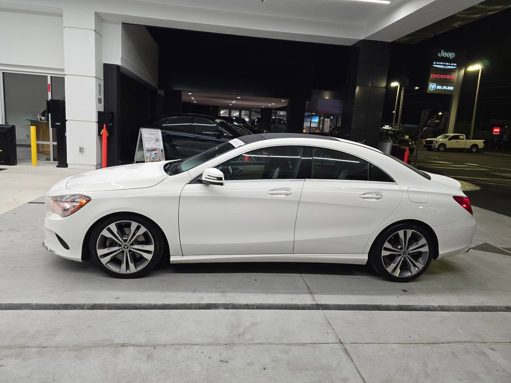 Used 2019 Mercedes-Benz CLA 250 4MATIC image 3