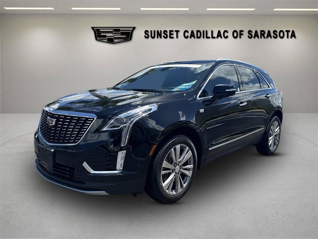Certified 2024 Cadillac XT5 Premium Luxury w/ Technology Package FWD image 8