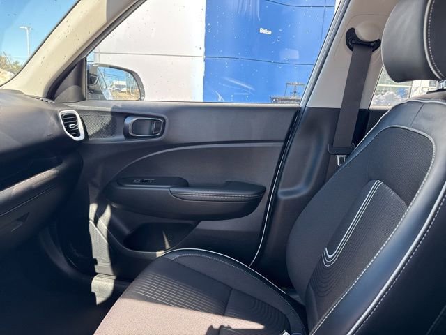 Certified 2026 Hyundai Venue SEL image 36