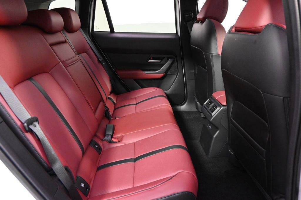 Certified 2026 MAZDA CX-50 AWD 2.5 Hybrid w/ Premium Pkg image 18