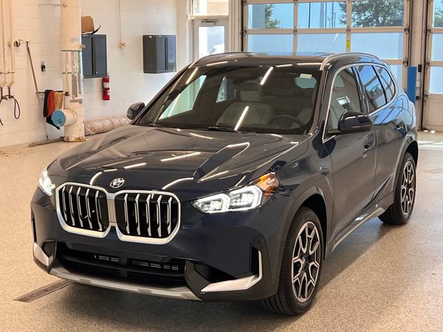 New 2026 BMW X1 xDrive28i w/ Technology Package AWD/4WD image 4