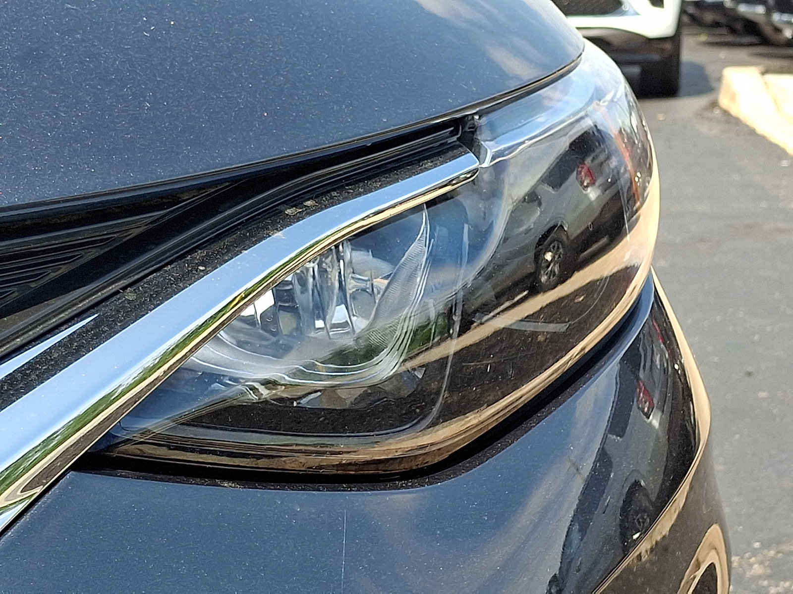 Used 2021 Chevrolet Malibu RS FWD image 9