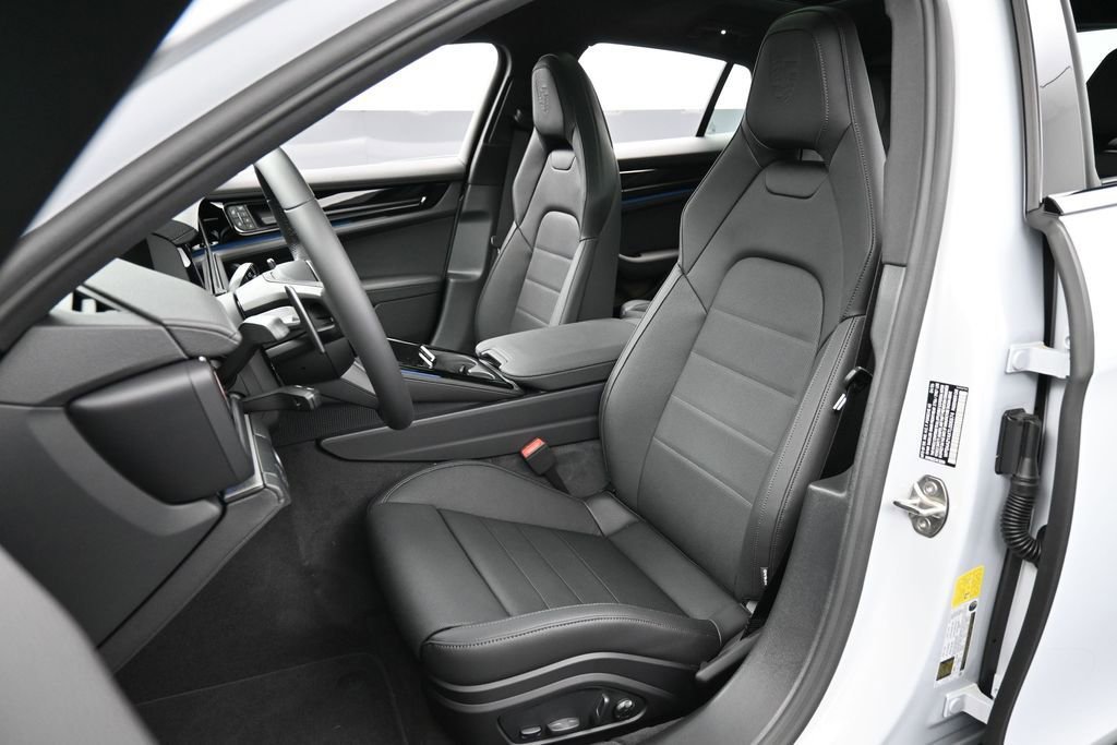 New 2026 Porsche Panamera 4 AWD/4WD image 5