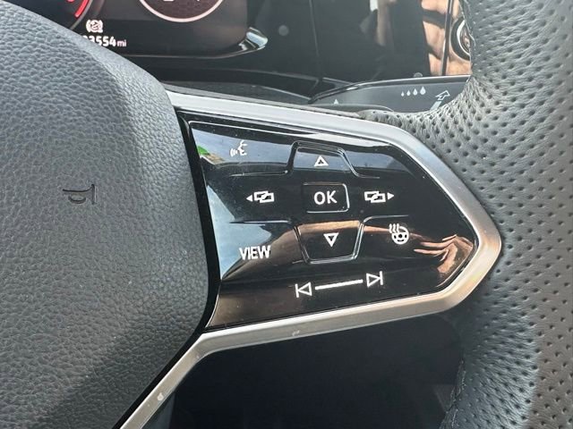 Used 2022 Volkswagen GTI S image 16