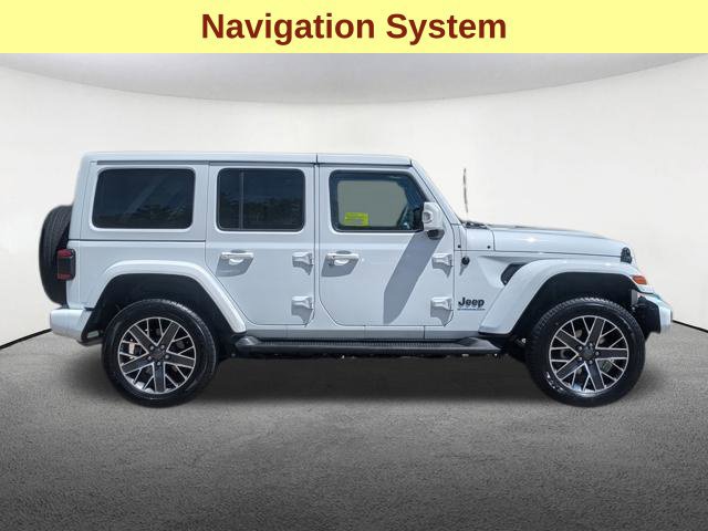 Used 2023 Jeep Wrangler Unlimited Sahara AWD/4WD image 4