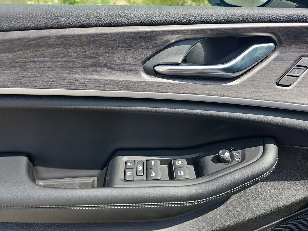 New 2025 Jeep Grand Cherokee Limited image 26