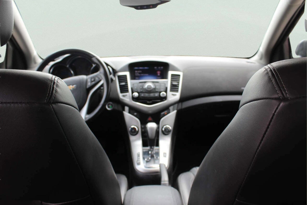 Used 2015 Chevrolet Cruze LTZ FWD image 8