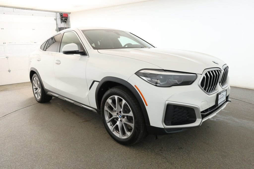 Used 2022 BMW X6 xDrive40i image 3