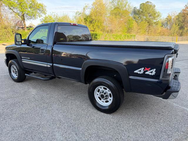 Used 2006 GMC Sierra 2500 SLE w/ Snow Plow Prep Package image 6