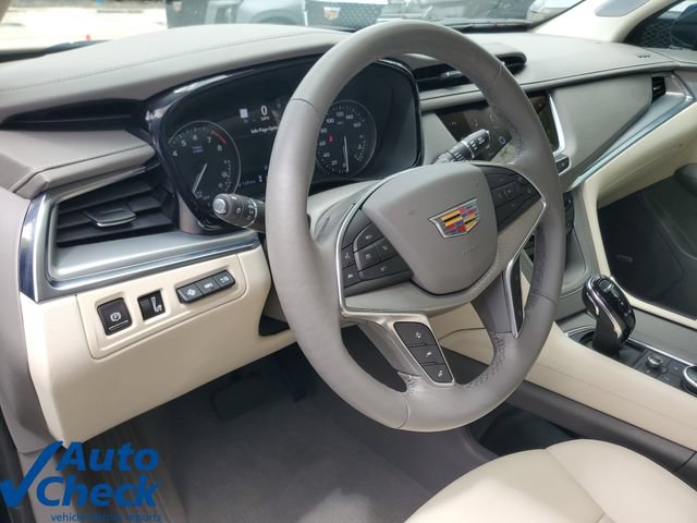 Certified 2024 Cadillac XT5 Premium Luxury w/ Technology Package FWD image 19