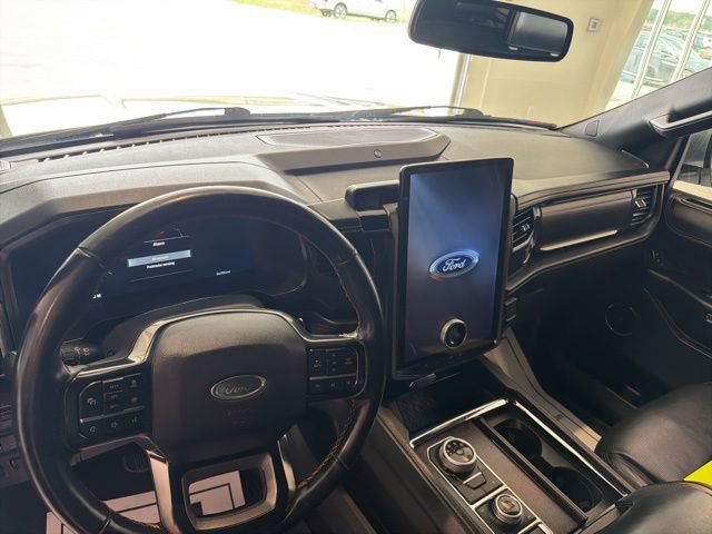 Used 2022 Ford Expedition Max Platinum AWD/4WD image 12