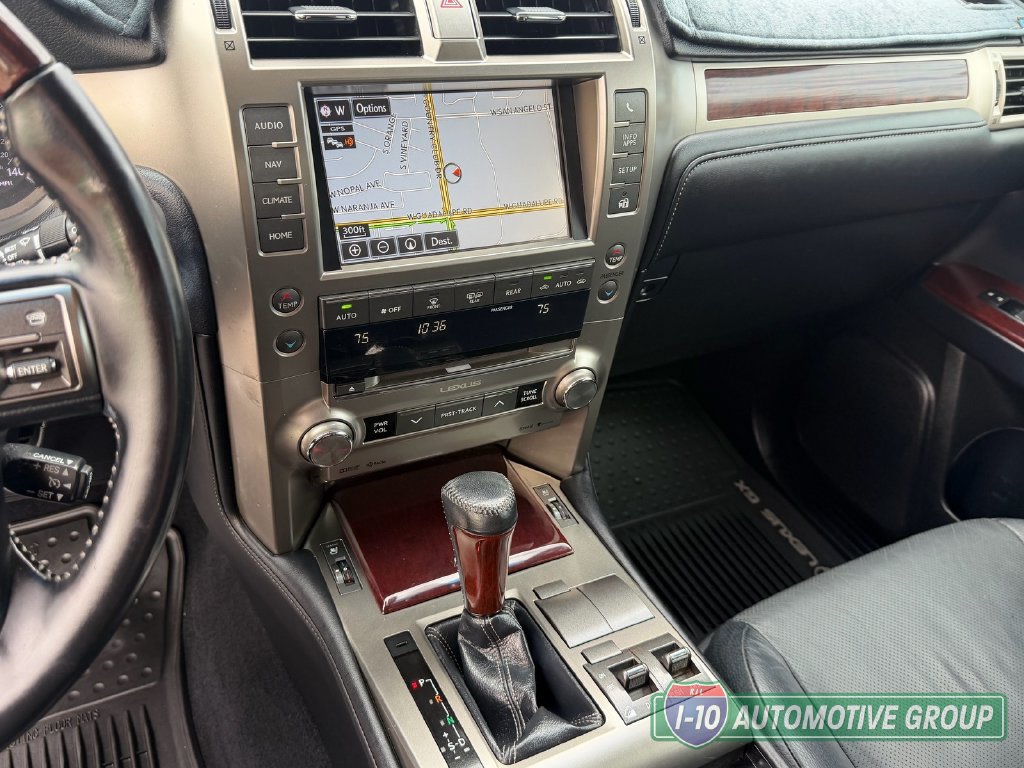 Used 2017 Lexus GX 460 Premium w/ Premium Package AWD/4WD image 30