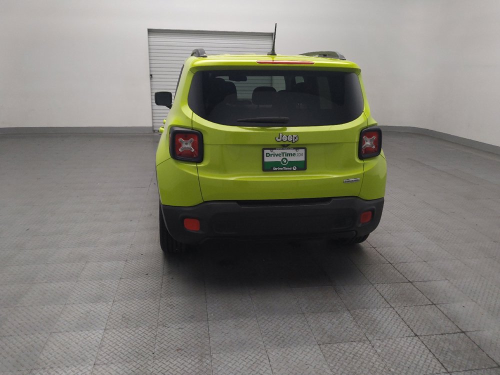 Used 2017 Jeep Renegade Latitude w/ Popular Equipment Group FWD image 6