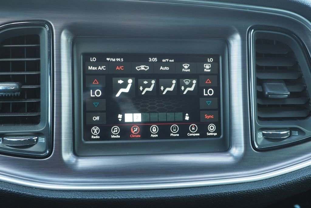 Used 2018 Dodge Challenger SXT RWD image 22