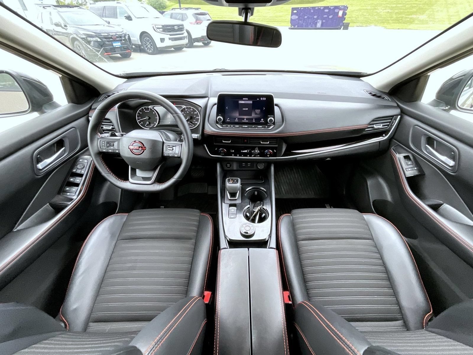 Certified 2025 Nissan Rogue SV AWD/4WD image 15