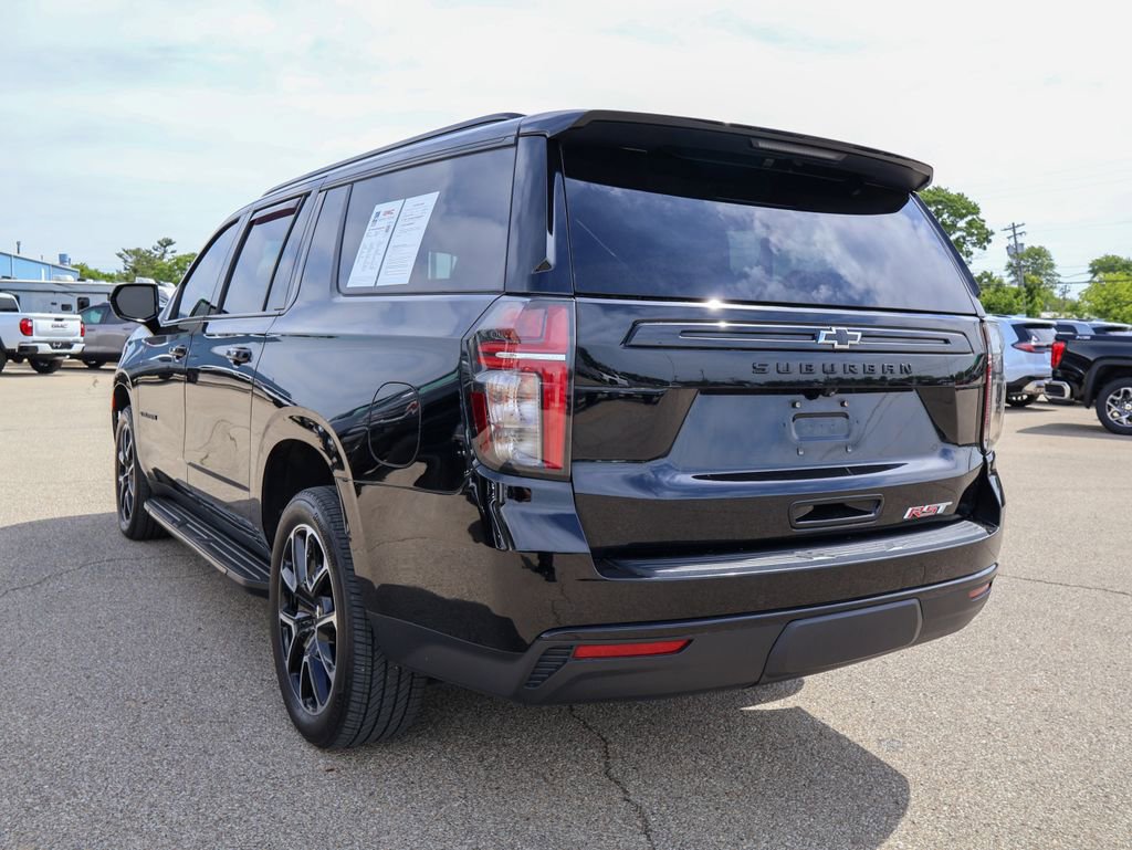 Used 2023 Chevrolet Suburban RST AWD/4WD image 29