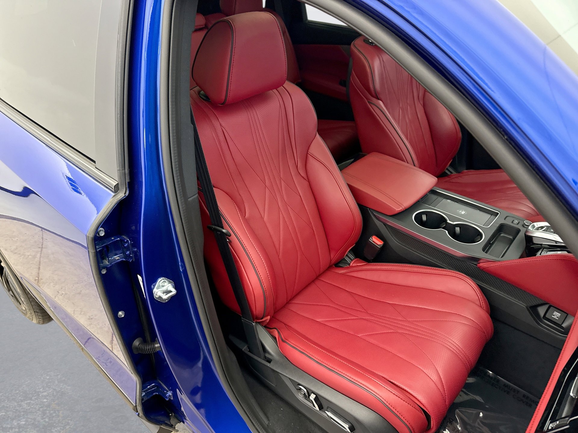 Used 2025 Acura MDX A-Spec image 16