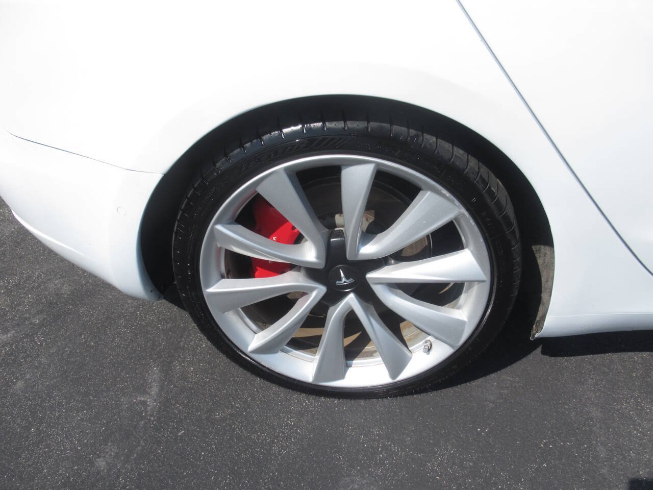 Used 2019 Tesla Model 3 Performance AWD/4WD image 6