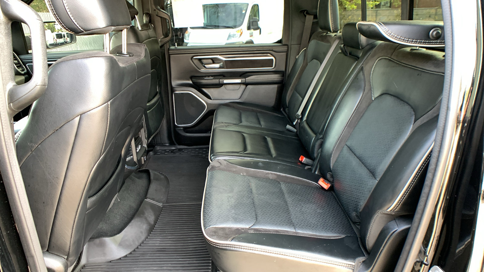 Used 2023 RAM 1500 Laramie AWD/4WD image 26